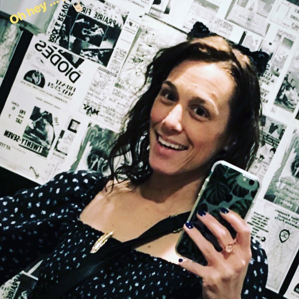 Meet your Posher, Brooke